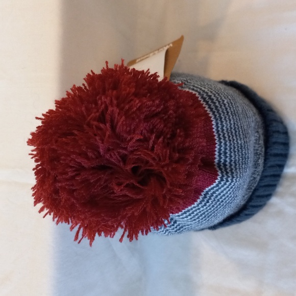 Youth Winter Hat - Picture 3 of 10